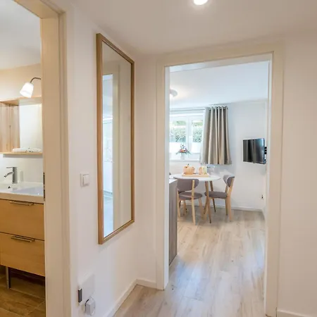 Ohrwumslar Apartment